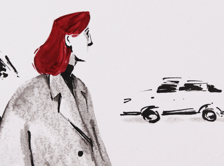 Kadr z filmu animowanego. Prosty czarno biały rysunek. Kobieta w płaszczu w tle samochody. Jedyny kolorowy element stanowią jej czerwone włosy.