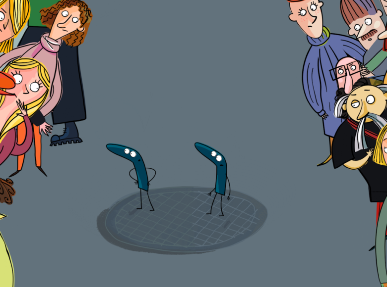 Kadr z filmu rysunkowego. Na chodniku leży pokrywa studzienki kanalizacyjnej. Na pokrywie stoją dwie ożywione skarpetki z rączkami, nóżkami i oczami. Skarpetkom przyglądają się z ciekawością ludzie zgromadzeni dookoła.