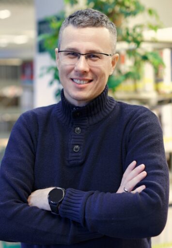 Fotograficzny portret mężczyzny.