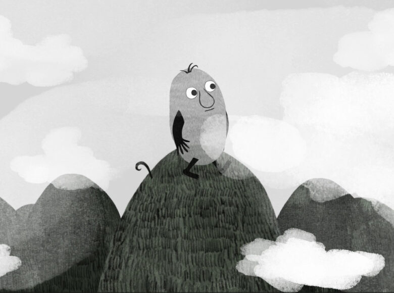 Kadr czarno biały z filmu animowanego. Na polu stoi kilka stogów słomy. Na jednym z nich stoi bajkowy stwór. W tle niebo z obłoczkami.